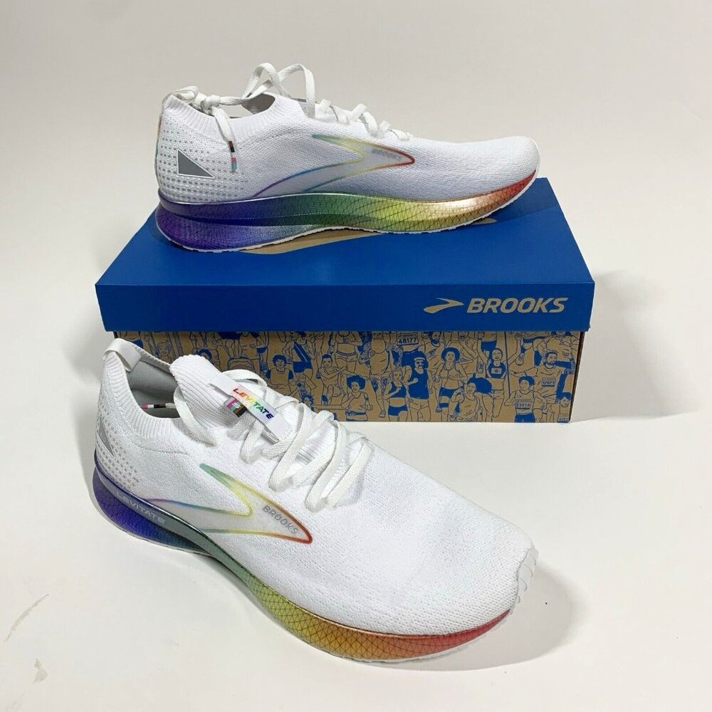 Brooks Levitate StealthFit 5 Men’s Running Shoes Sz 13D, Run Proud Edition